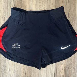 Nike Running Division Shorts Women’s Small Black and Red Rare